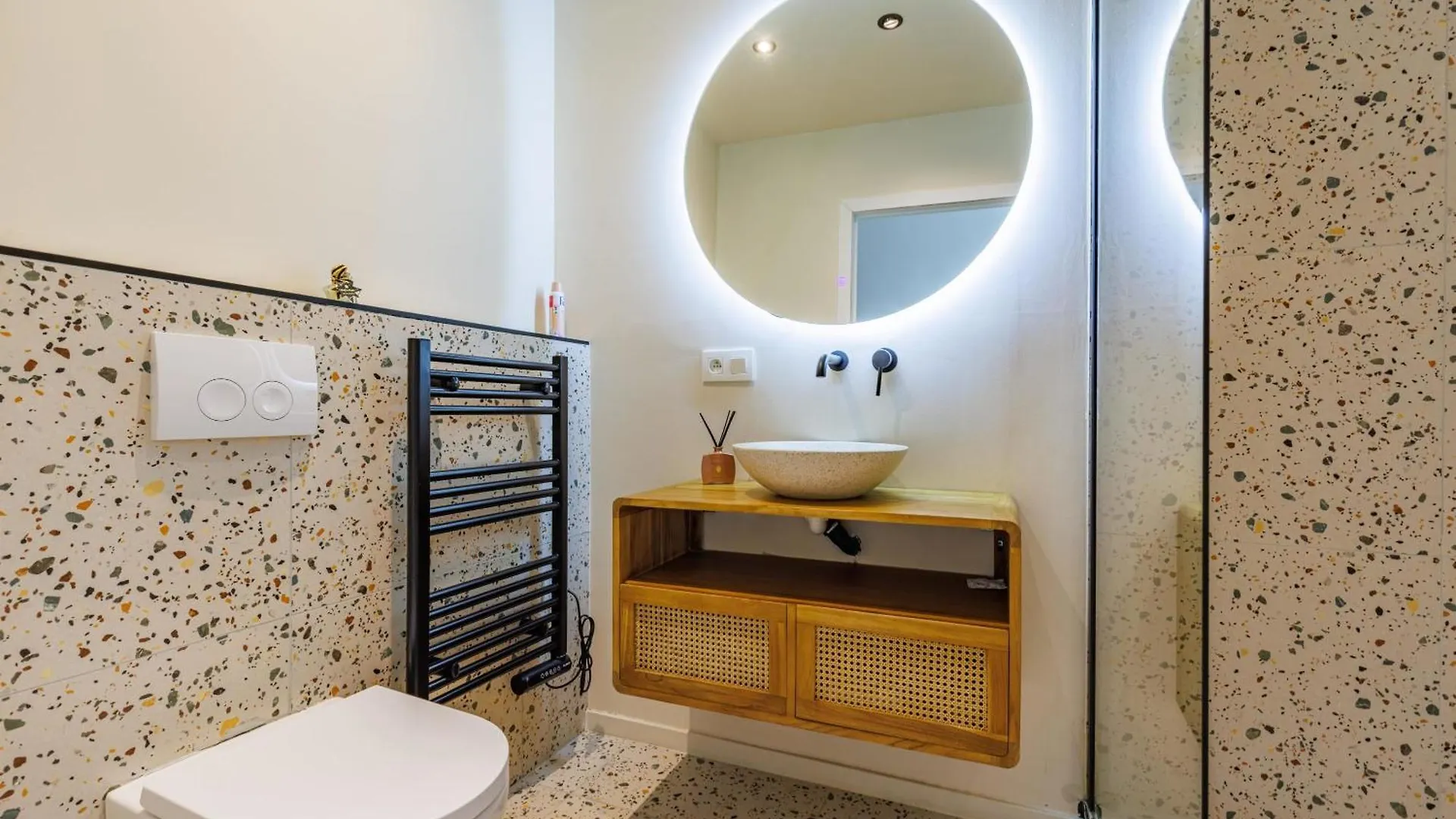 Huswell - Modern Centrally Located Apartment In Ostende 0*,  Belgique