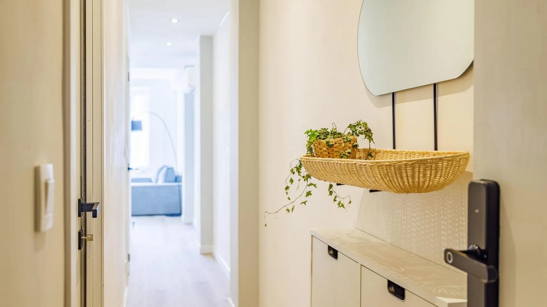 Huswell - Modern Centrally Located Apartment In Ostende
